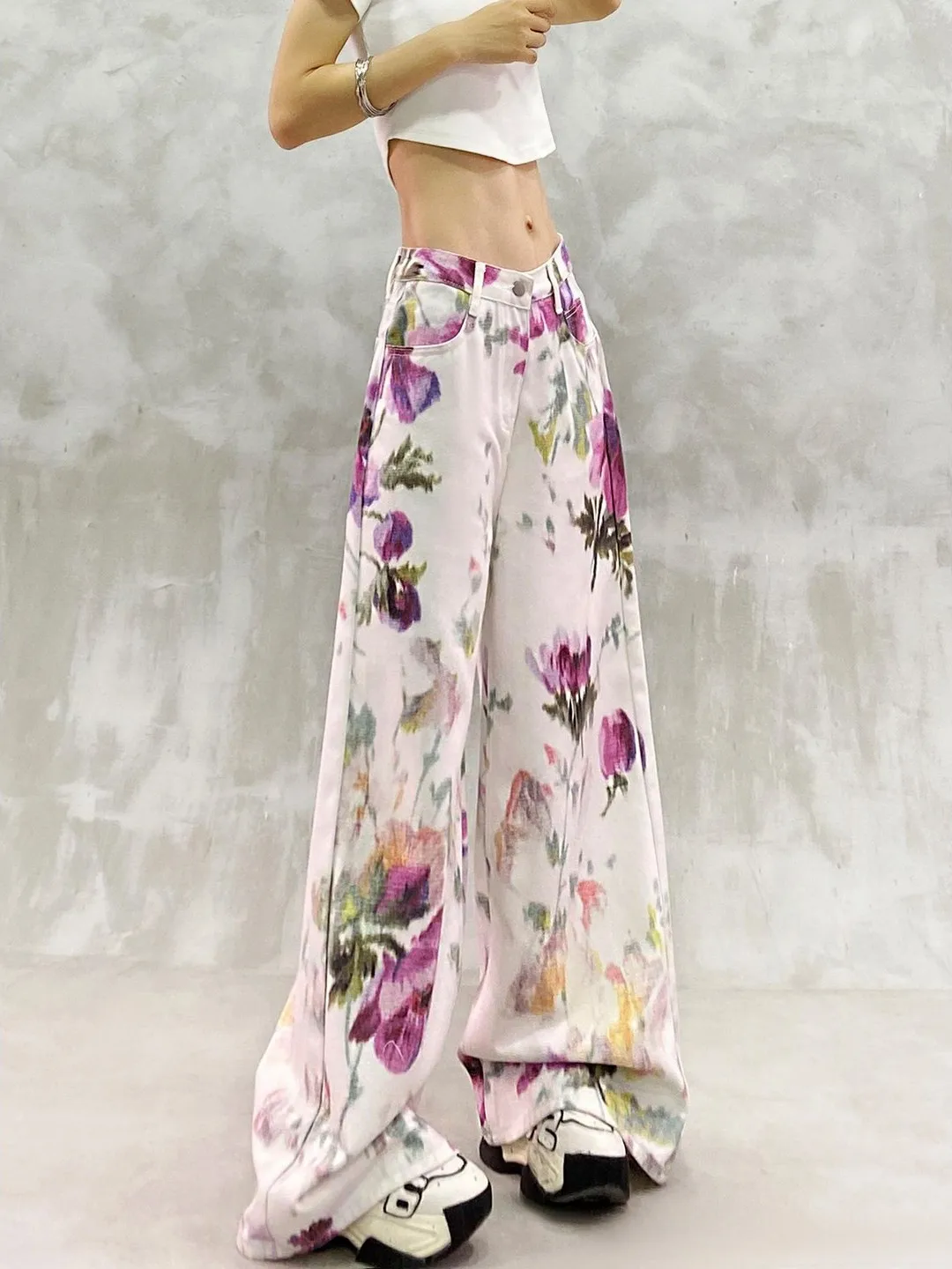 Retro Washed High Waist Wide Leg Casual Jeans Floral Print Spring 2026 Trendy Comfortable Loose Fit Women's Denim Pants
Retro Washed High Waist Wide Leg Casual Jeans Floral Print Spring 2026 Trendy Comfortable Loose Fit Women's Denim Pants