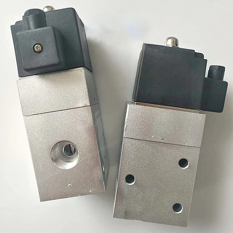 two-position three-way High pressure blow YO23JD-15 valve blow bottle machine special accessories
two-position three-way High pressure blow YO23JD-15 valve blow bottle machine special accessories