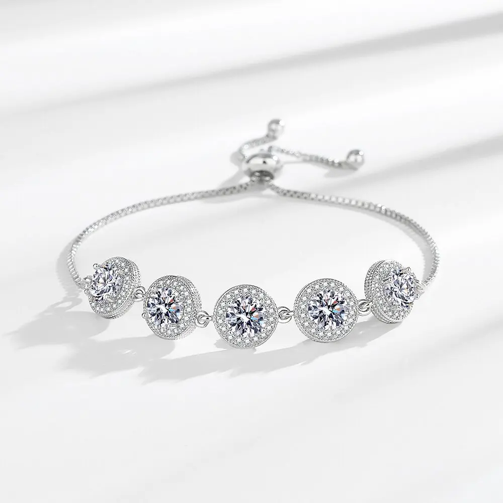 Luxury 925 Sterling Silver Princess Round Zircon Bracelet Pull-out Style Niche Fashion Versatile Women's Jewelry 
Luxury 925 Sterling Silver Princess Round Zircon Bracelet Pull-out Style Niche Fashion Versatile Women's Jewelry