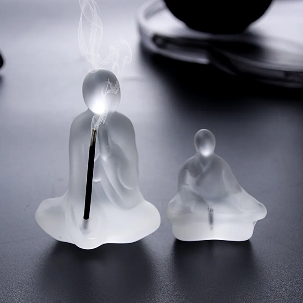 Creative Finely Carved Glass Zen Buddha Statue Transparent Retro Tea Ceremony Ornaments Delicate Mini Crystal Ornament Office
Creative Finely Carved Glass Zen Buddha Statue Transparent Retro Tea Ceremony Ornaments Delicate Mini Crystal Ornament Office