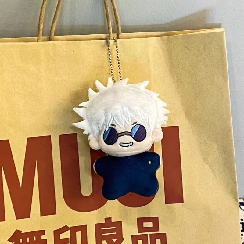 Jujutsu Kaisen, милая плюшевая кукла Gojo Satoru, мультяшная школьная сумка, подвеска, креативный ключ от машины, боевые аниме, периферийные устройства, праздничный подарок
Jujutsu Kaisen, милая плюшевая кукла Gojo Satoru, мультяшная школьная сумка, подвеска, креативный ключ от машины, боевые аниме, периферийные устройства, праздничный подарок