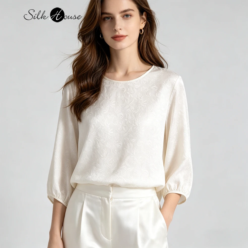 Women's Casual Summer New 100% Natural Mulberry Silk Twisted Round Neck Loose Temperament Three-quarter Lantern Sleeve T-shirt
Women's Casual Summer New 100% Natural Mulberry Silk Twisted Round Neck Loose Temperament Three-quarter Lantern Sleeve T-shirt
