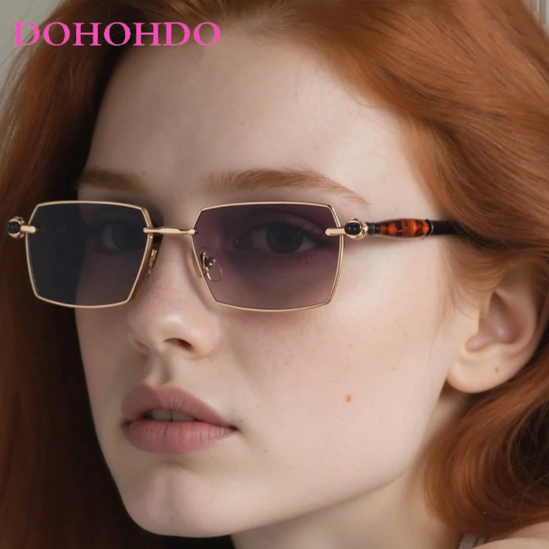 Fashion Trendy Small Square Women Sunglasses 2025 Brand Designer Classic Men Sunglass Driving Shade Female Eyewear Lentes UV400 
Fashion Trendy Small Square Women Sunglasses 2025 Brand Designer Classic Men Sunglass Driving Shade Female Eyewear Lentes UV400