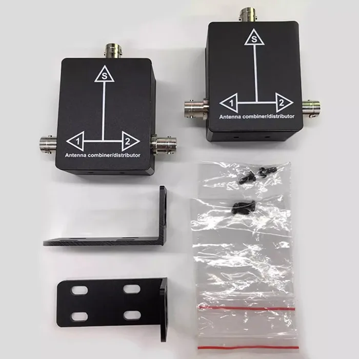 2 pieces mic allocation Divide 1 RF signal to 2 RF signals Antenna combiner Distribution Distributor for Wireless microphone mic
2 pieces mic allocation Divide 1 RF signal to 2 RF signals Antenna combiner Distribution Distributor for Wireless microphone mic