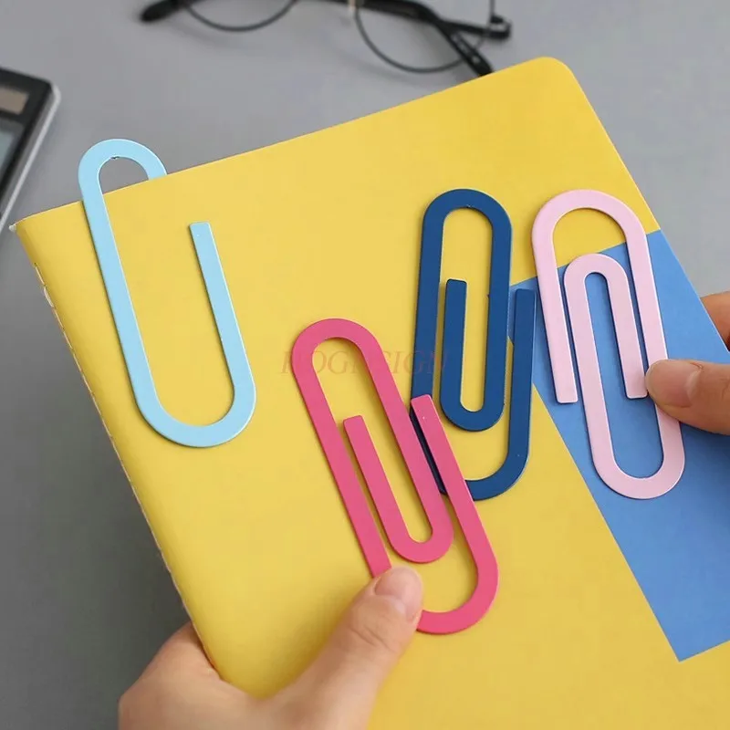 2PCS Small stationery, iron paper clip, bookmark paper clip, large creative color bookmark, metal
2PCS Small stationery, iron paper clip, bookmark paper clip, large creative color bookmark, metal