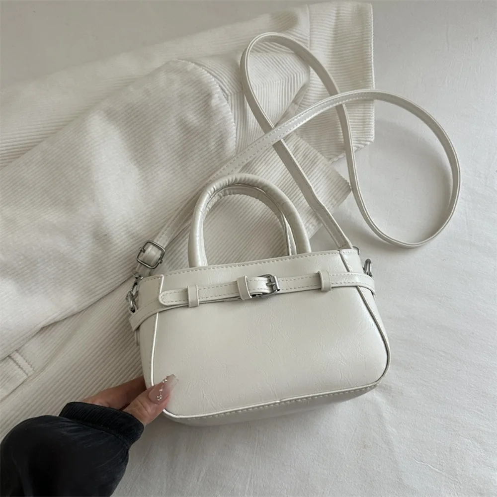 Fashionable Small Shoulder Bag Zipper Solid Color Crossbody Bag Belt Square Bag Women
Fashionable Small Shoulder Bag Zipper Solid Color Crossbody Bag Belt Square Bag Women