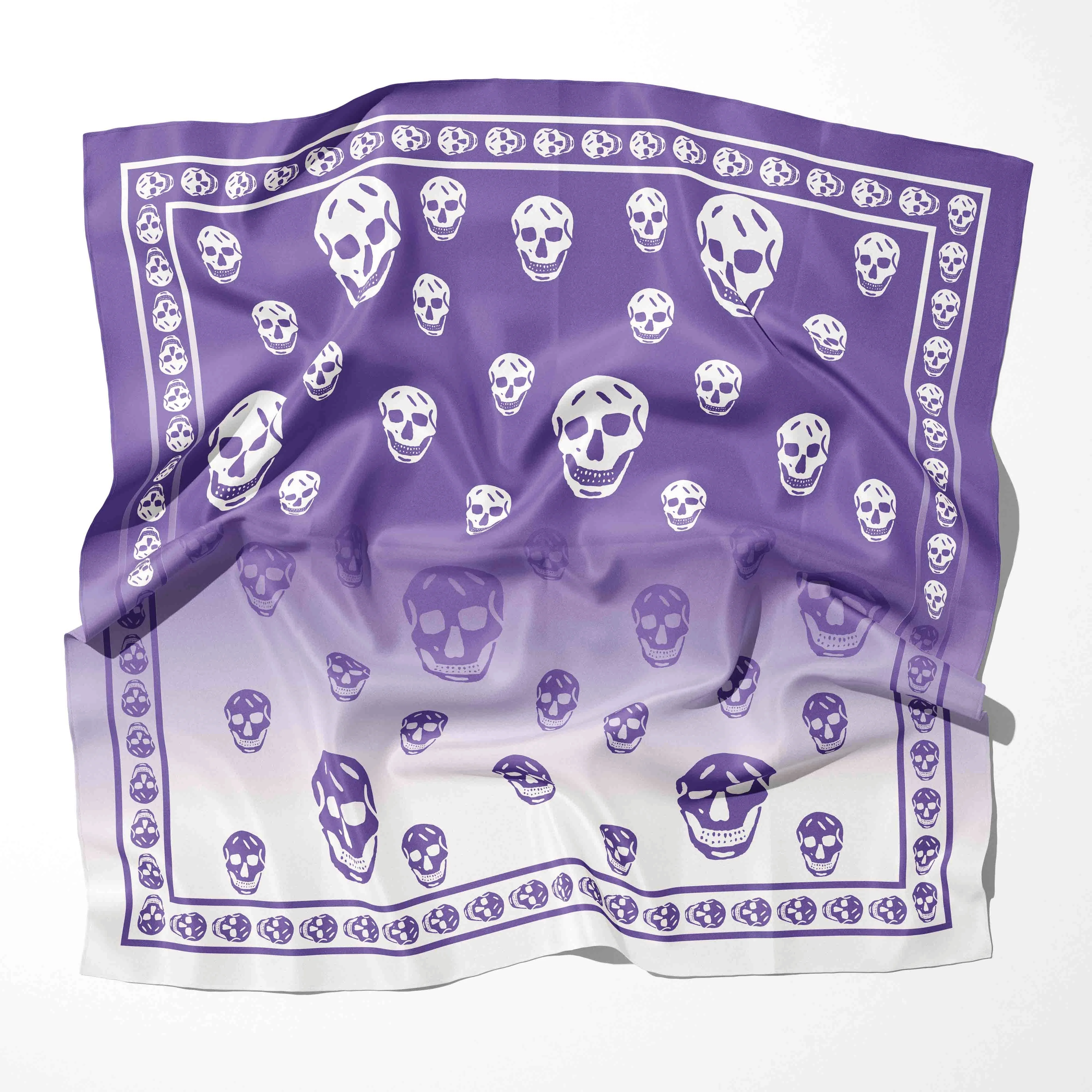 Factory Wolesale 2025 Designer Print Square Scarf Women Bandana Skull Hairband Lady Head Wraps Female Shawl Fashion Neckerchief
Factory Wolesale 2025 Designer Print Square Scarf Women Bandana Skull Hairband Lady Head Wraps Female Shawl Fashion Neckerchief