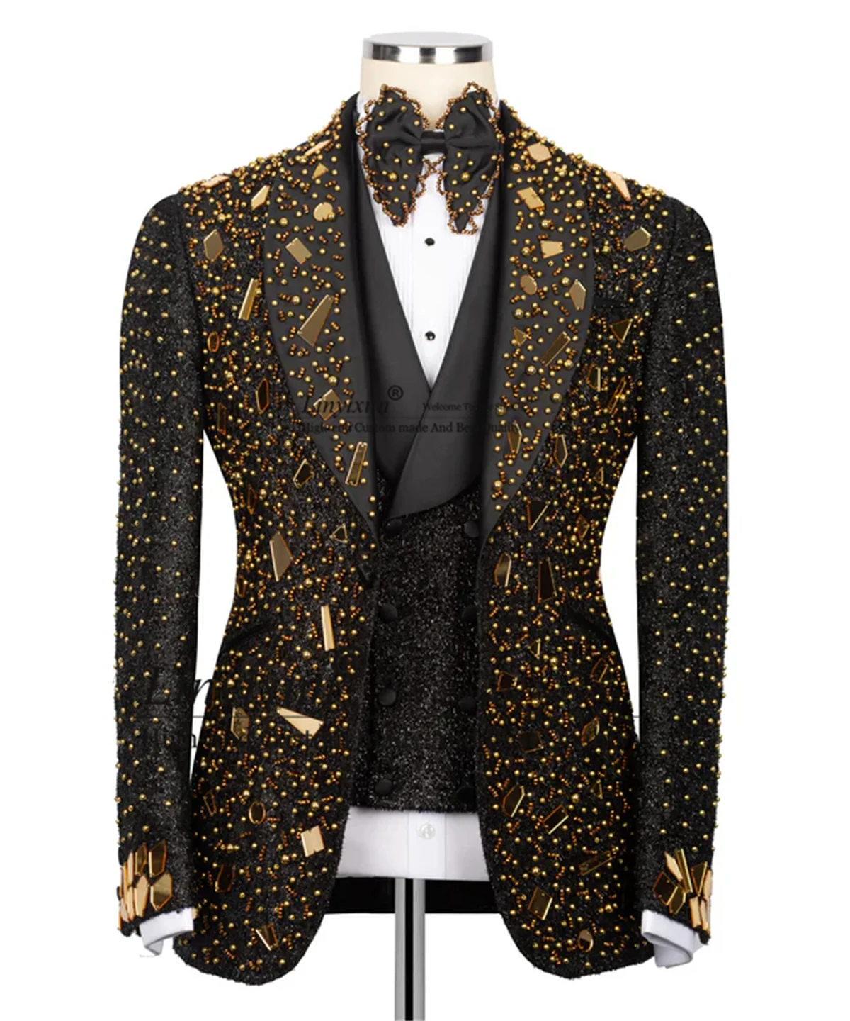 Luxury Beaded Crystals Men Suits Shawl Lapel Groom Tuxedos 3 Pieces Sets Customized Costume Homme Party Wedding Prom Blazers
Luxury Beaded Crystals Men Suits Shawl Lapel Groom Tuxedos 3 Pieces Sets Customized Costume Homme Party Wedding Prom Blazers