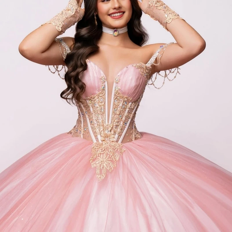 Customized simple Pink Quinceanera Dresses Off the Shoulder Tull layering crystal Lace Vestido De 15 Quinceanera
Customized simple Pink Quinceanera Dresses Off the Shoulder Tull layering crystal Lace Vestido De 15 Quinceanera
