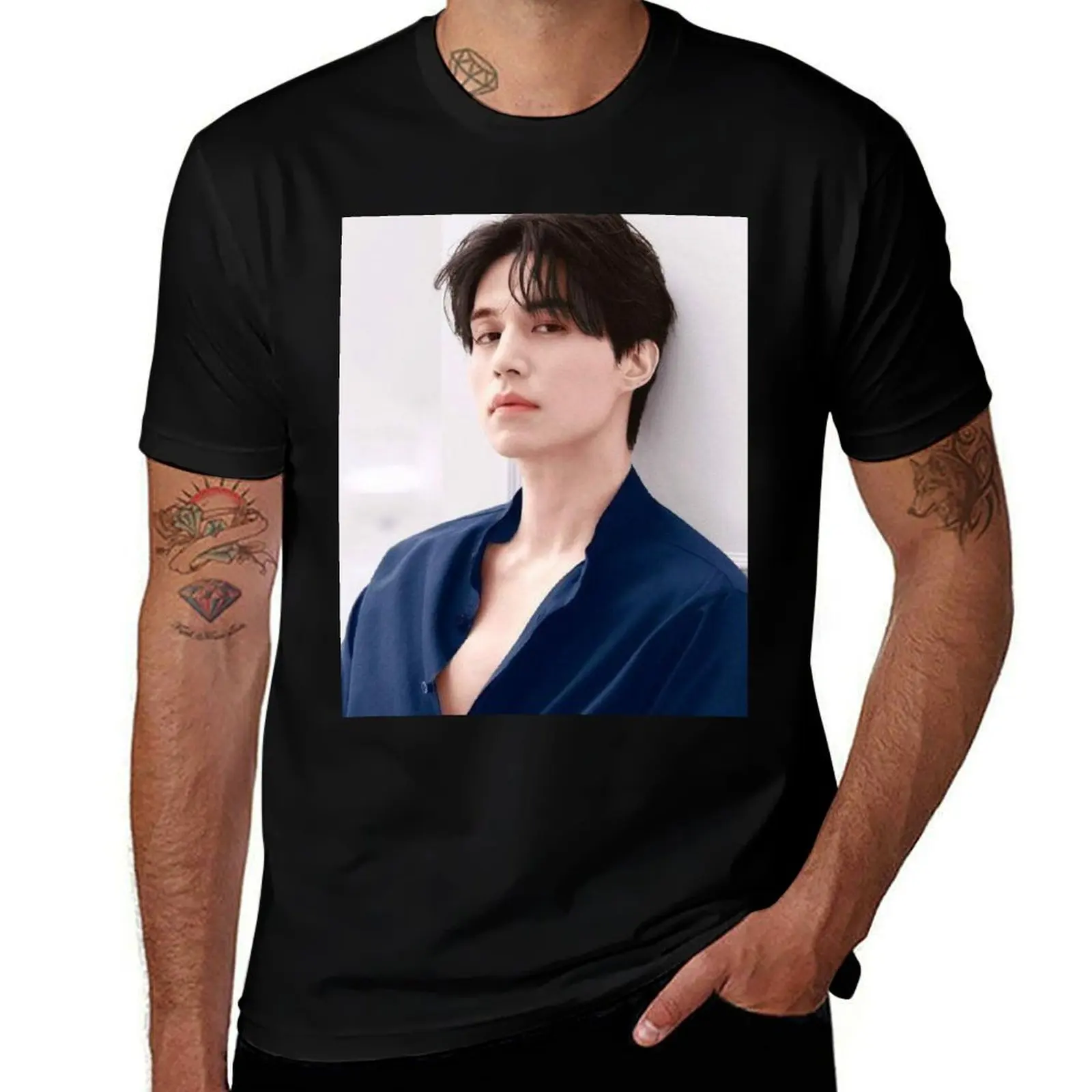 Dong Lee Wook T-Shirt Breathable Travel T-Shirt
Dong Lee Wook T-Shirt Breathable Travel T-Shirt