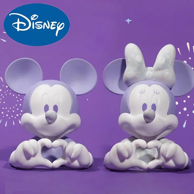 Фигурка Disney в форме Микки и Минни Маус, фигурка в форме любви для девочек, подарок на день Святого Валентина, коллекция виниловых моделей куклы
Фигурка Disney в форме Микки и Минни Маус, фигурка в форме любви для девочек, подарок на день Святого Валентина, коллекция виниловых моделей куклы