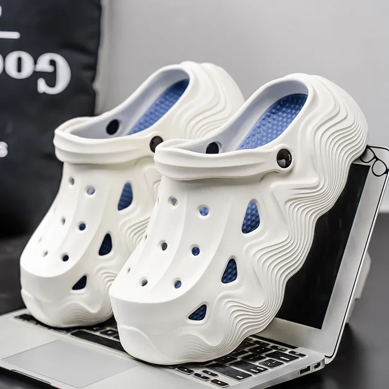 Лето 2022, сабо на массивной платформе, сандалии, женские мягкие пляжные садовые туфли на толстой подошве, мужские нескользящие тапочки на танкетке из ЭВА
Лето 2022, сабо на массивной платформе, сандалии, женские мягкие пляжные садовые туфли на толстой подошве, мужские нескользящие тапочки на танкетке из ЭВА