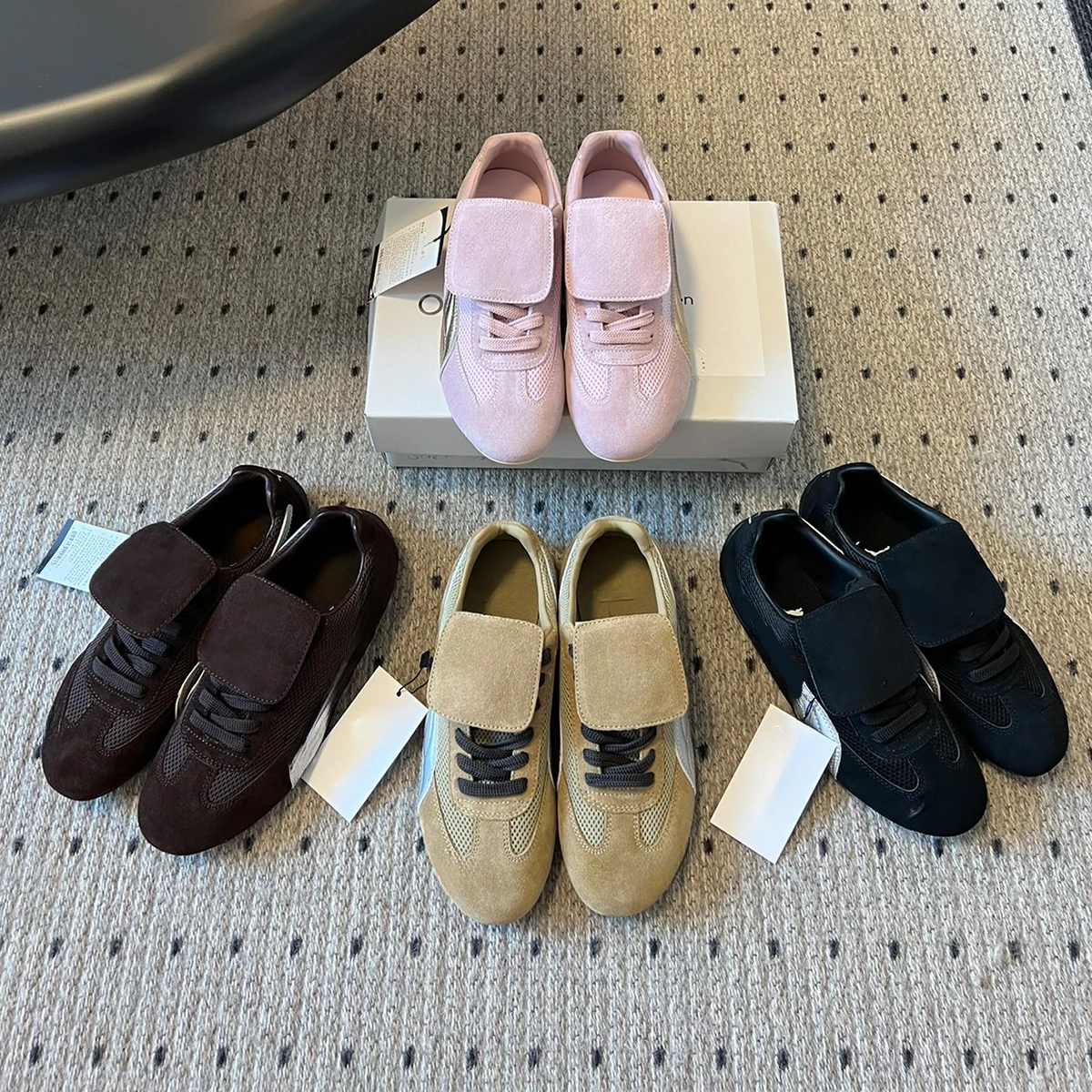 NIGO Women's Sakura Pink Retro Tongue Patchwork Sneakers American Flat High Street Fashion Casual German Trainers #NGSH1481
NIGO Women's Sakura Pink Retro Tongue Patchwork Sneakers American Flat High Street Fashion Casual German Trainers #NGSH1481