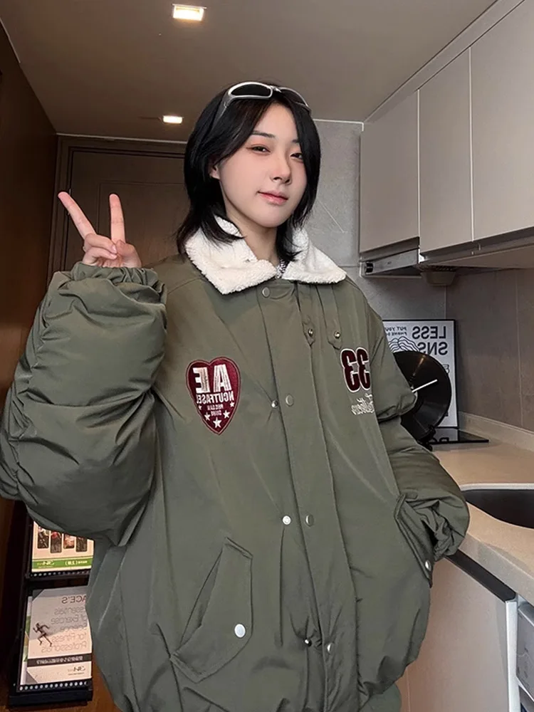 Retro American Lamb Fur Collar Cotton Jaet Men Women Autumn Winter Bomber Flight Suit ort Sle Youth Trendy Warmth 
Retro American Lamb Fur Collar Cotton Jaet Men Women Autumn Winter Bomber Flight Suit ort Sle Youth Trendy Warmth