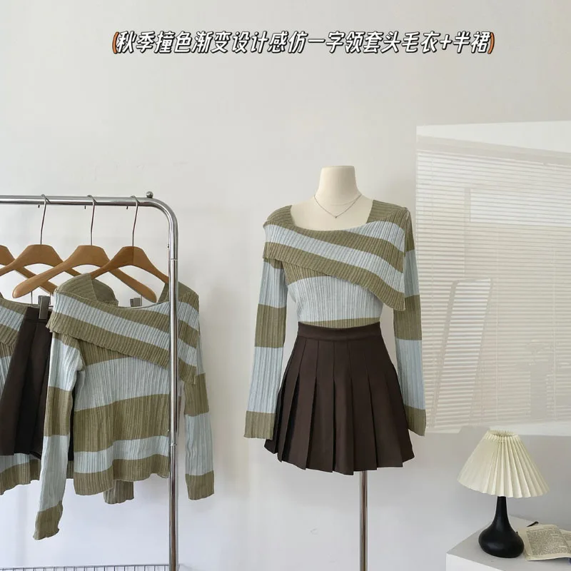 Square Neck Striped Aesthetic Knit Sweater Autumn Comfortable Korean Slouchy Sweater Fashion Sexy Slim-fit Sweater
Square Neck Striped Aesthetic Knit Sweater Autumn Comfortable Korean Slouchy Sweater Fashion Sexy Slim-fit Sweater