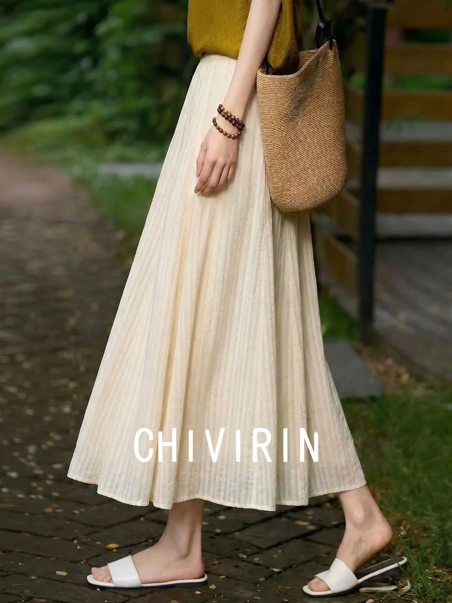 Chivirin High Waist Long Skirt Simple Design Women's Fashion Loose Drapey Maxi Skirt for Summer Commute Casual A-Line Skirt
Chivirin High Waist Long Skirt Simple Design Women's Fashion Loose Drapey Maxi Skirt for Summer Commute Casual A-Line Skirt