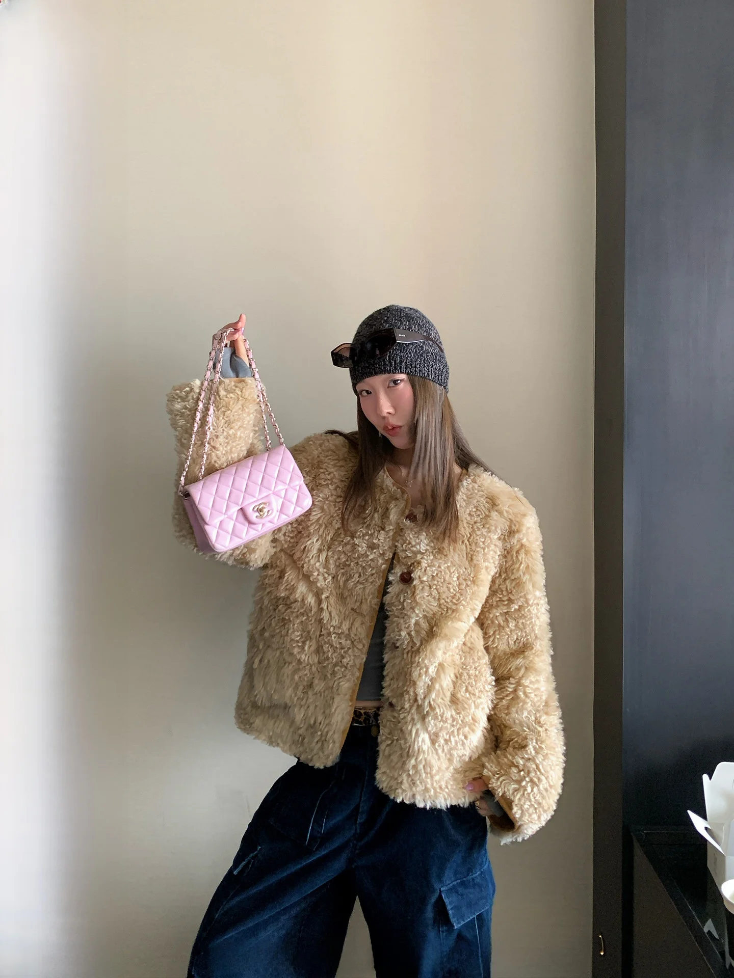 Ranwear Teddy Club 20 Long Sve Lamb Fur Inteated Vest Double Version Ring Bao Fur Warm Casual Sle Women's Coat
Ranwear Teddy Club 20 Long Sve Lamb Fur Inteated Vest Double Version Ring Bao Fur Warm Casual Sle Women's Coat