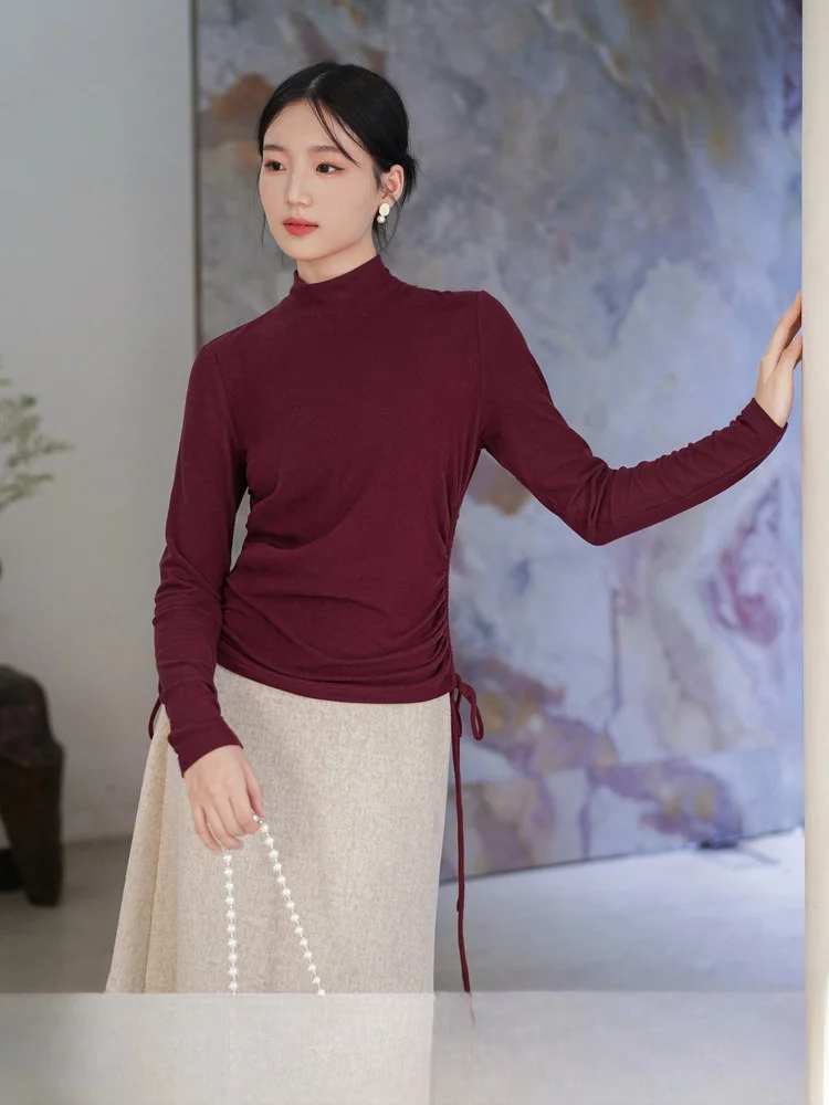 Оригинальный дизайнерский красный вязаный топ с угловыми элементами, женская облегающая базовая кофта, теплый зимний трикотаж, повседневная футболка с завязками
Оригинальный дизайнерский красный вязаный топ с угловыми элементами, женская облегающая базовая кофта, теплый зимний трикотаж, повседневная футболка с завязками