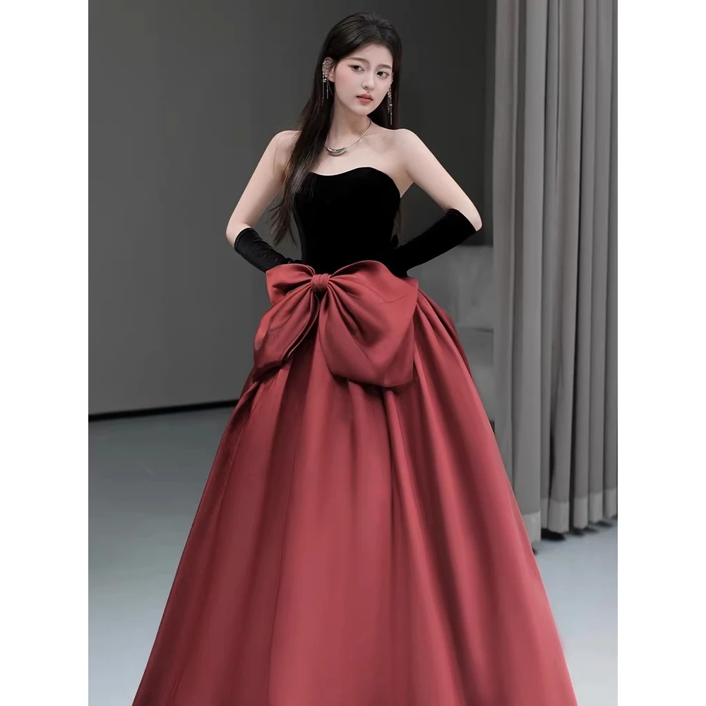 It's Yiiya Customized Evening Dress Black Velvet Wine Red Satin Bow Strapless Lace up Floor Length Lady Party FOrmal Gown 260057
It's Yiiya Customized Evening Dress Black Velvet Wine Red Satin Bow Strapless Lace up Floor Length Lady Party FOrmal Gown 260057