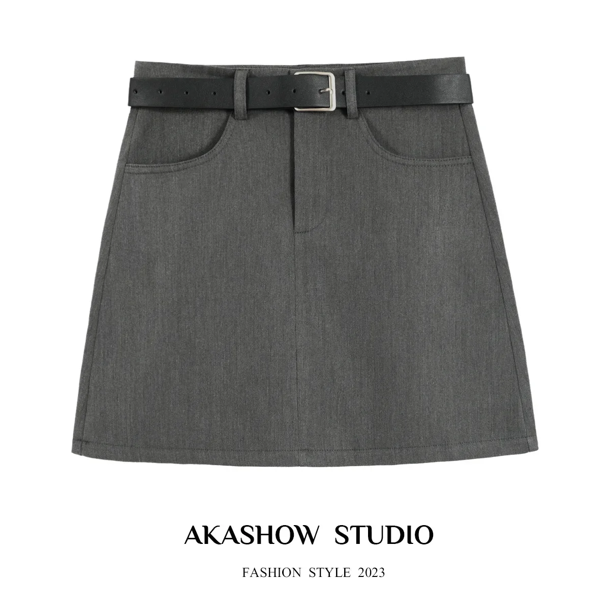 Retro Grey Suit Skirt for Women 2025New High Waist A-line Mini Skirt Slim Fit Hips, perfect for school style.
Retro Grey Suit Skirt for Women 2025New High Waist A-line Mini Skirt Slim Fit Hips, perfect for school style.