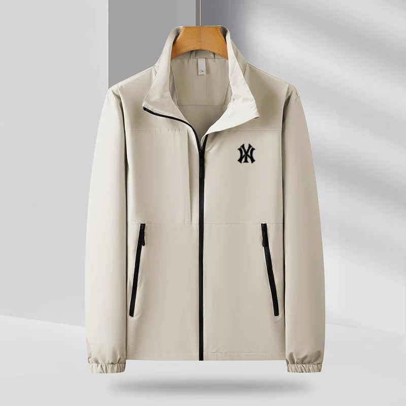 Spring Autumn new men high-end thin jacket coat fashionable casual print windproof waterproof standing collar submachine jacket
Spring Autumn new men high-end thin jacket coat fashionable casual print windproof waterproof standing collar submachine jacket
