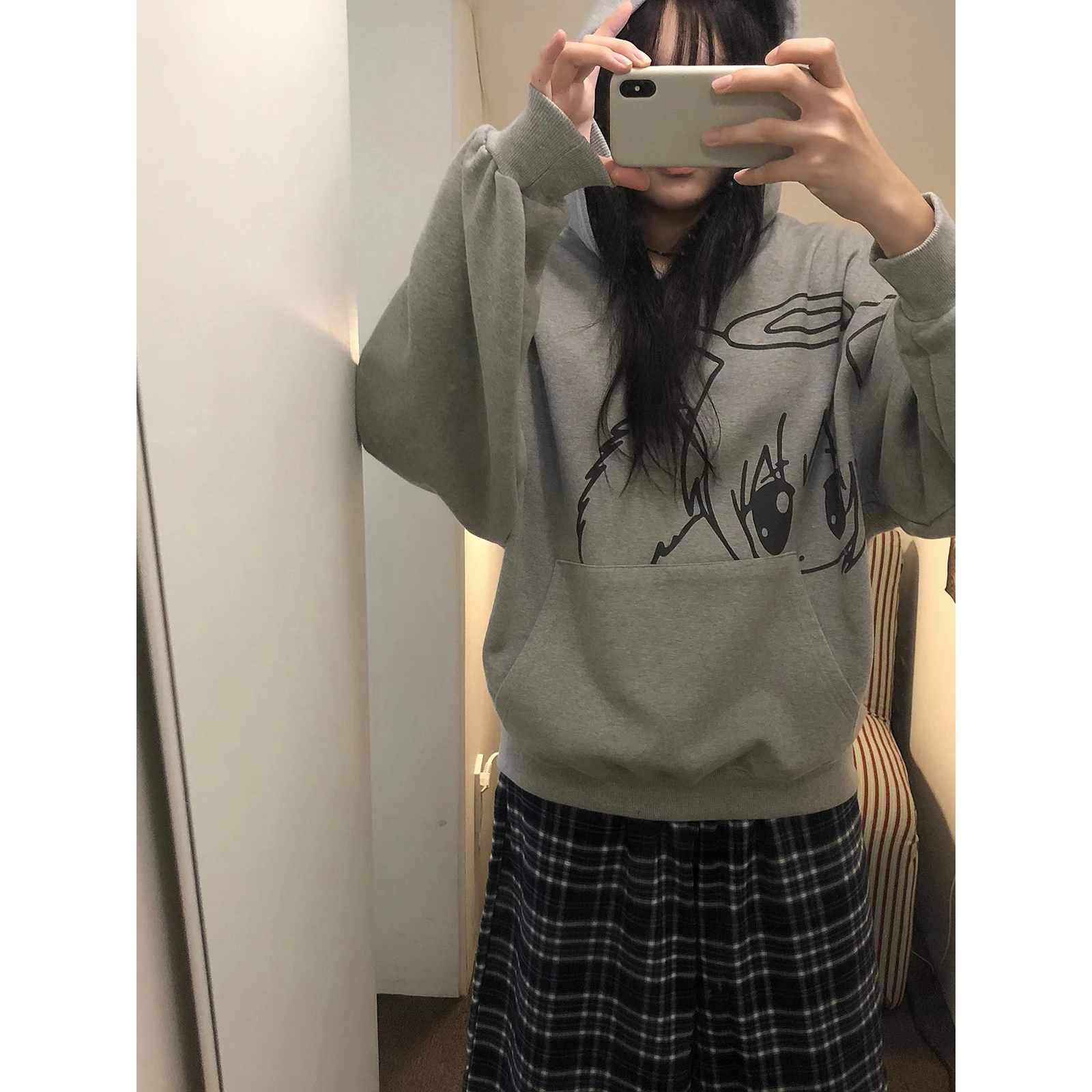 Loose Fit Grey Fleece Hoodie Sakura Manga Print Korean Style INS College Casual Long Sleeve Cotton Sweatshirt for Women
Loose Fit Grey Fleece Hoodie Sakura Manga Print Korean Style INS College Casual Long Sleeve Cotton Sweatshirt for Women
