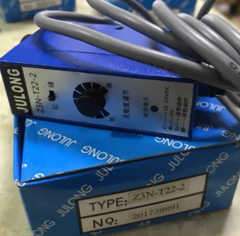 New original CNHENW Z3N-TB22-2 color label sensor
New original CNHENW Z3N-TB22-2 color label sensor