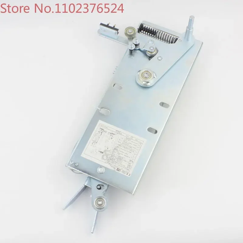 Integrated car door lock XTA-CS02 L1=57 67 72 synchronous door knife XTA2702AAE011
Integrated car door lock XTA-CS02 L1=57 67 72 synchronous door knife XTA2702AAE011