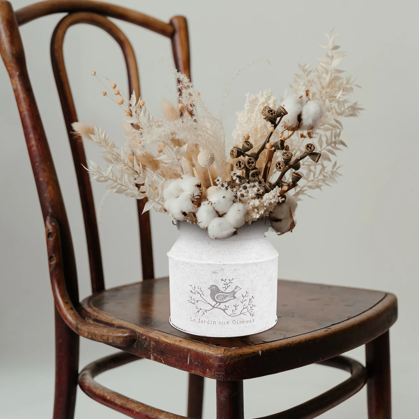 1pc Iron Flower Bucket Light Grey Nordic Style Home Garden Decor Adornment For Indoor Outdoor Use Flower Pot Vase Ornament
1pc Iron Flower Bucket Light Grey Nordic Style Home Garden Decor Adornment For Indoor Outdoor Use Flower Pot Vase Ornament