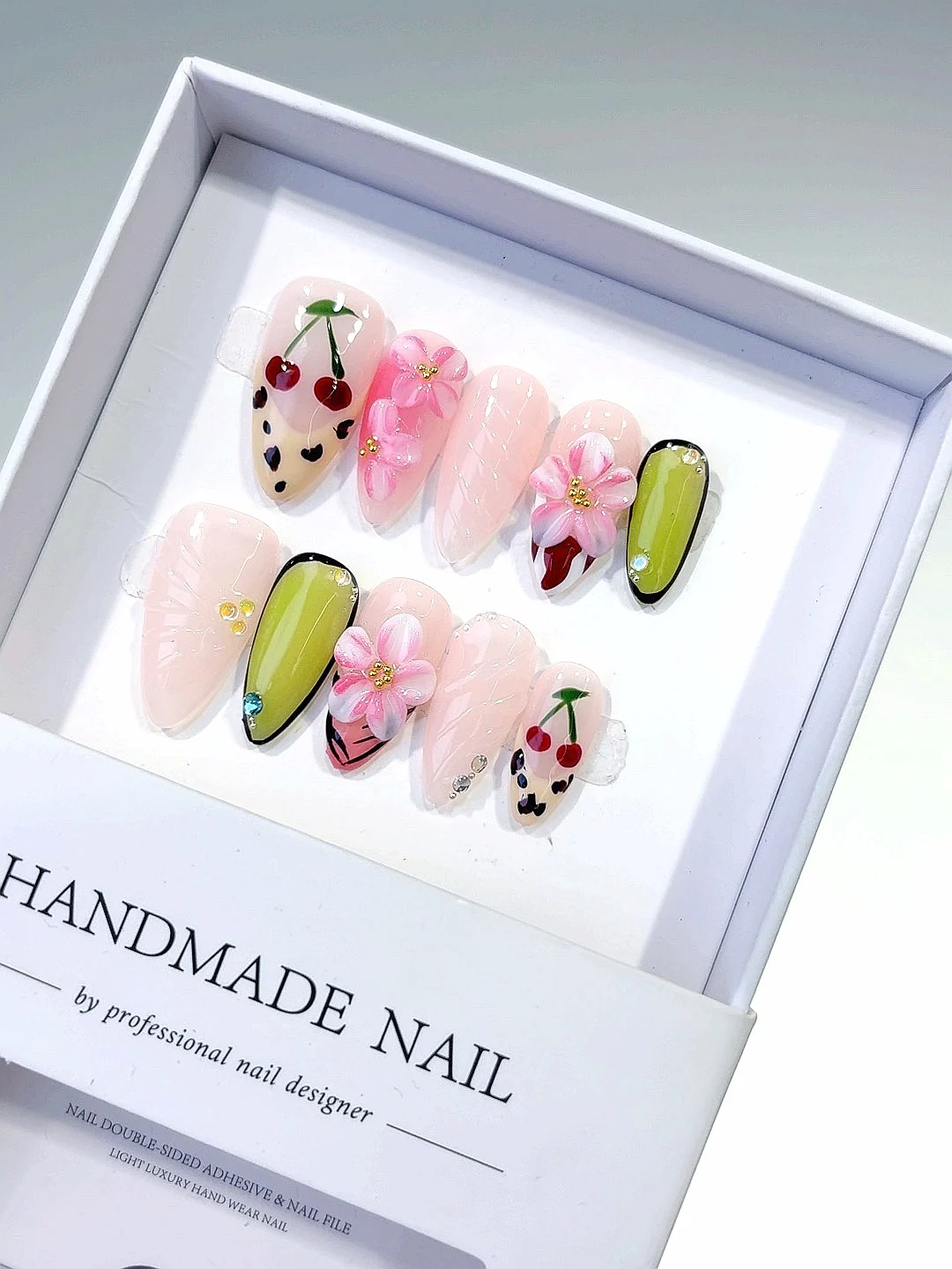 Cherry Spot Three-Dimensional Carved Nail Art Fashion Manicure (D418)
Cherry Spot Three-Dimensional Carved Nail Art Fashion Manicure (D418)