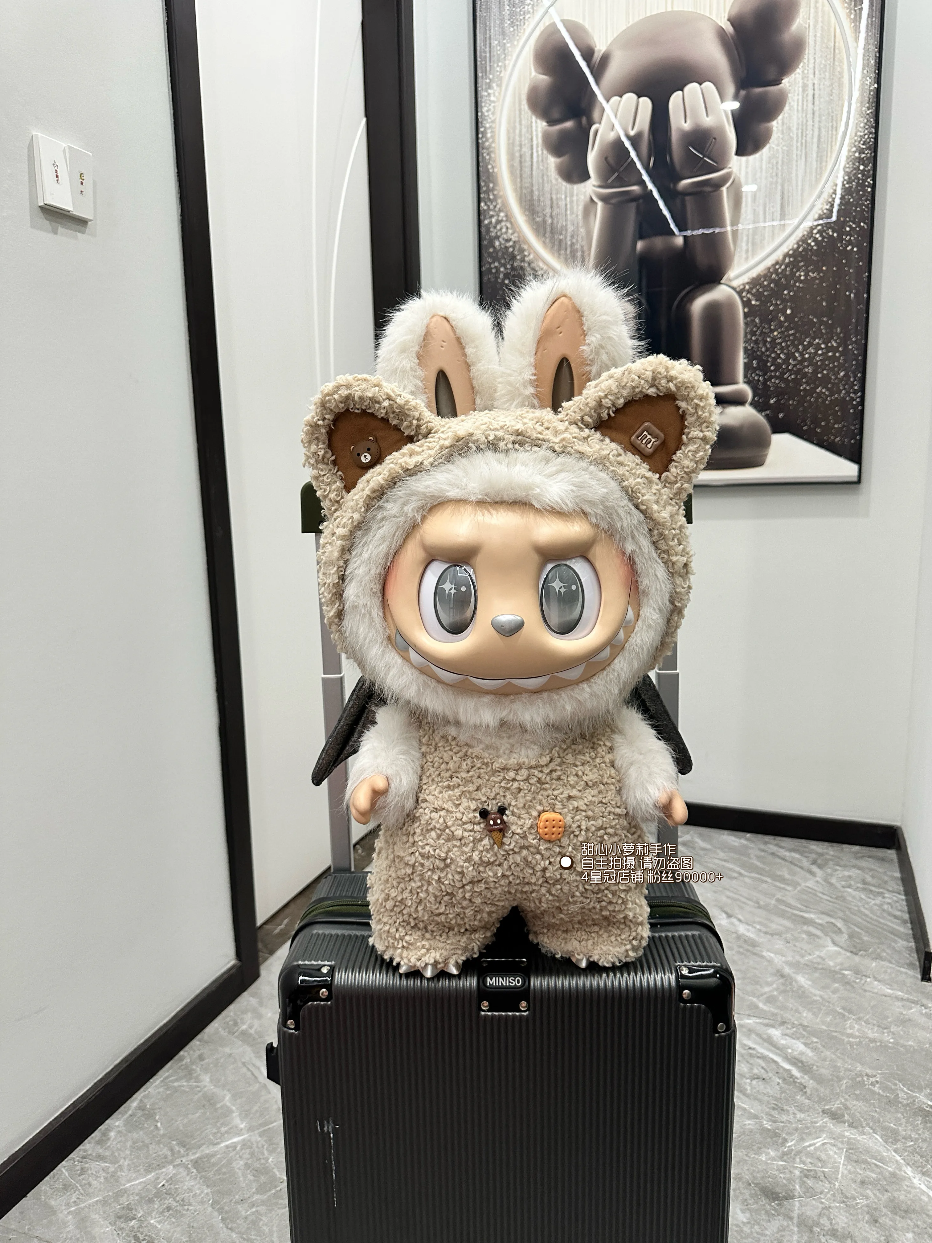 Новый плюшевый костюм для куклы 58 см: одежда для кукол Zimomo, Snowman, Sunny Angel, а также для кукол-зайчиков и других плюшевых кукол.
Новый плюшевый костюм для куклы 58 см: одежда для кукол Zimomo, Snowman, Sunny Angel, а также для кукол-зайчиков и других плюшевых кукол.