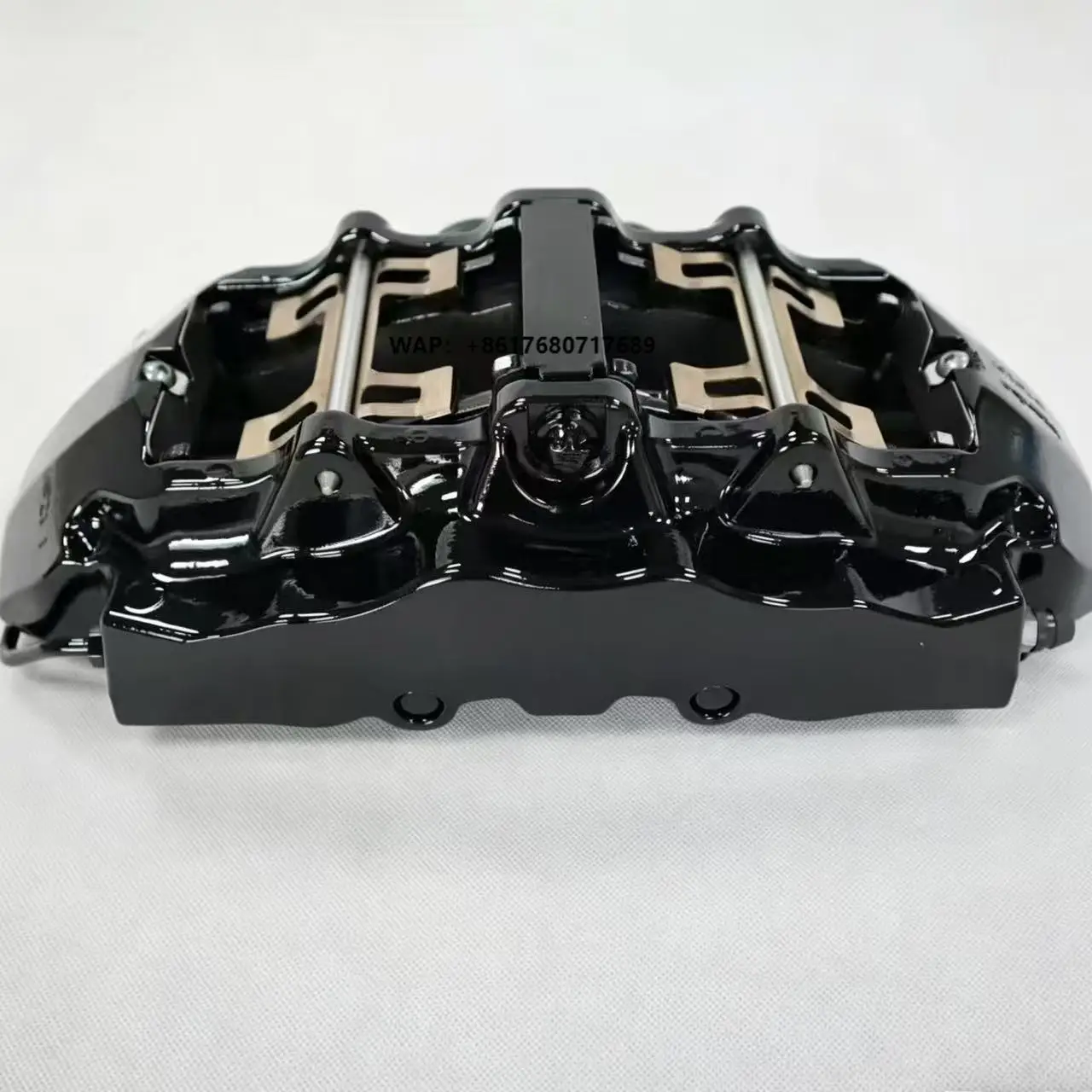 Wholesale High Performance Modified Big Brake Kit Gt8 Custom Racing Brake Caliper 8 Piston 18 Inch for E36 E92 F32 F82 F36
Wholesale High Performance Modified Big Brake Kit Gt8 Custom Racing Brake Caliper 8 Piston 18 Inch for E36 E92 F32 F82 F36