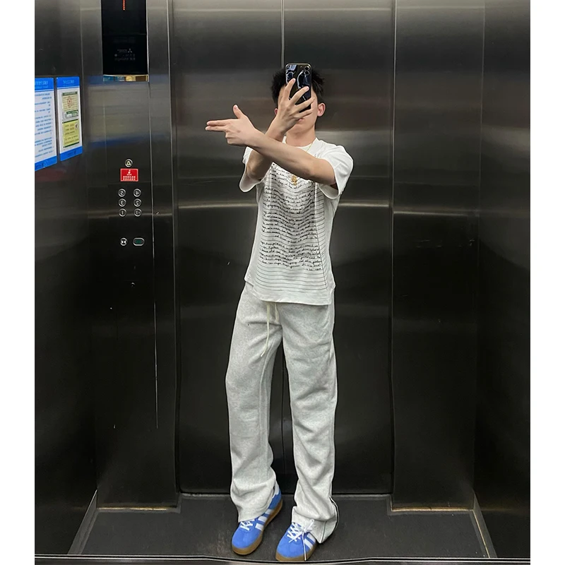 Мужские летние повседневные брюки Cleanfit Slim Fit с молниями на манжетах, в американском стиле, спортивные, прямого кроя, немнущиеся, со средней/низкой посадкой
Мужские летние повседневные брюки Cleanfit Slim Fit с молниями на манжетах, в американском стиле, спортивные, прямого кроя, немнущиеся, со средней/низкой посадкой