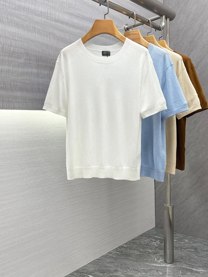 BILLIONAIRE SIJITONGDASpring New Men's Fashion Comfortable Cotton Breathable Fabric Casual Color Two Tone Hat T-shir
BILLIONAIRE SIJITONGDASpring New Men's Fashion Comfortable Cotton Breathable Fabric Casual Color Two Tone Hat T-shir