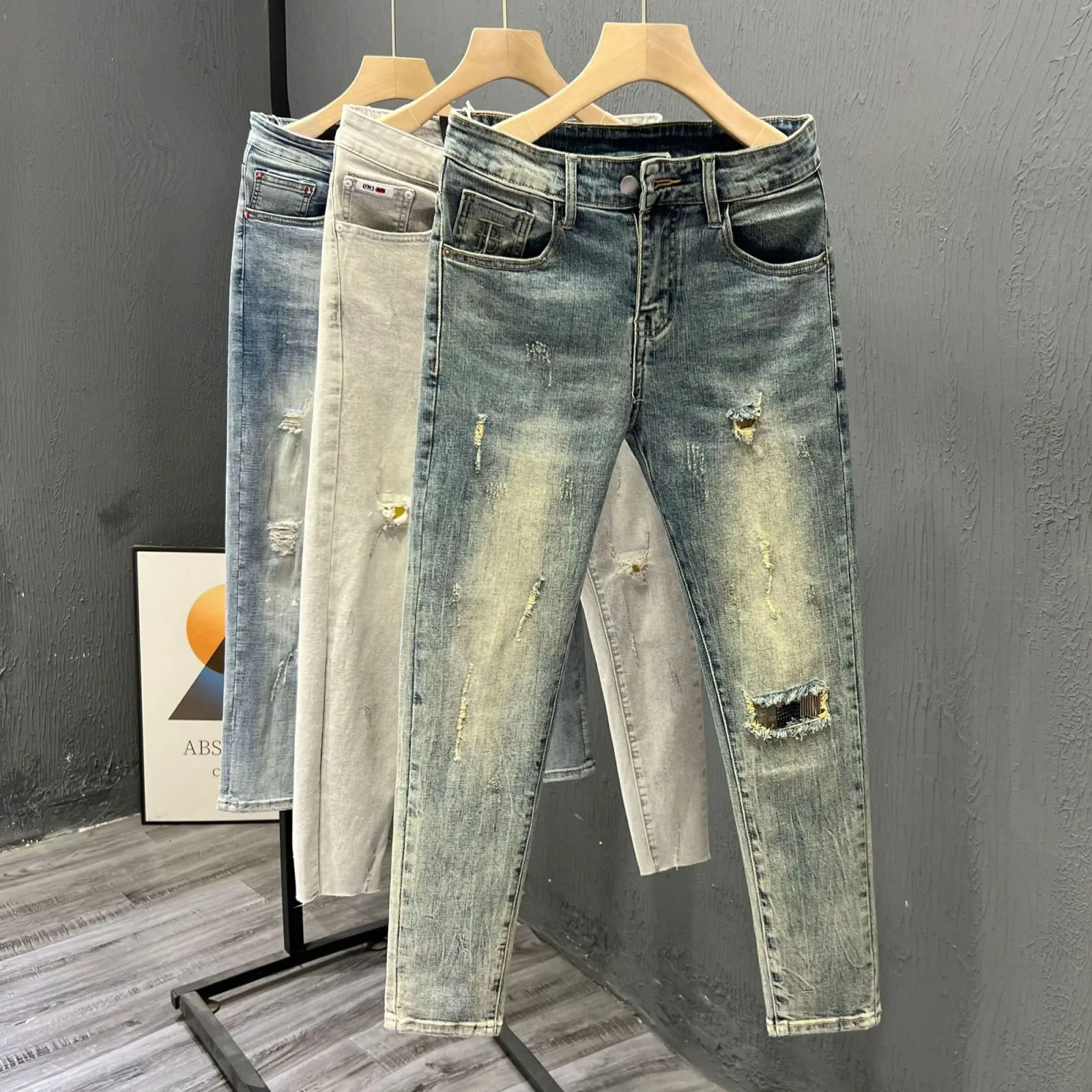 Fashion 2024 New Arrival Korean Men's Vintage Blue Casual Slim Denim Pants for Spring Autumn Skinny Ripped Jeans Men Clothing
Fashion 2024 New Arrival Korean Men's Vintage Blue Casual Slim Denim Pants for Spring Autumn Skinny Ripped Jeans Men Clothing