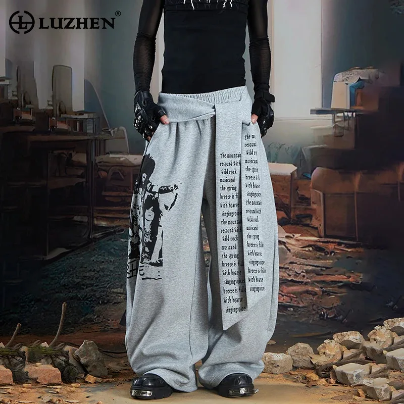 LUZHEN модный узор с принтом ленты украшают свободные прямые спортивные штаны мужские новые уличные повседневные брюки с высокой талией мужские JY4201 
LUZHEN модный узор с принтом ленты украшают свободные прямые спортивные штаны мужские новые уличные повседневные брюки с высокой талией мужские JY4201