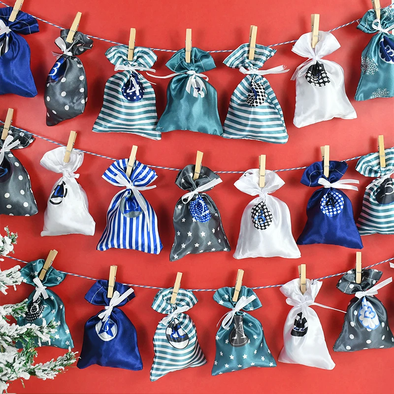 24Pcs Number 1-24 Christmas Advent Calendar Candy Bags Xmas Party Kids Gift Christmas Decorations for Home New Year Navidad 2023 
24Pcs Number 1-24 Christmas Advent Calendar Candy Bags Xmas Party Kids Gift Christmas Decorations for Home New Year Navidad 2023