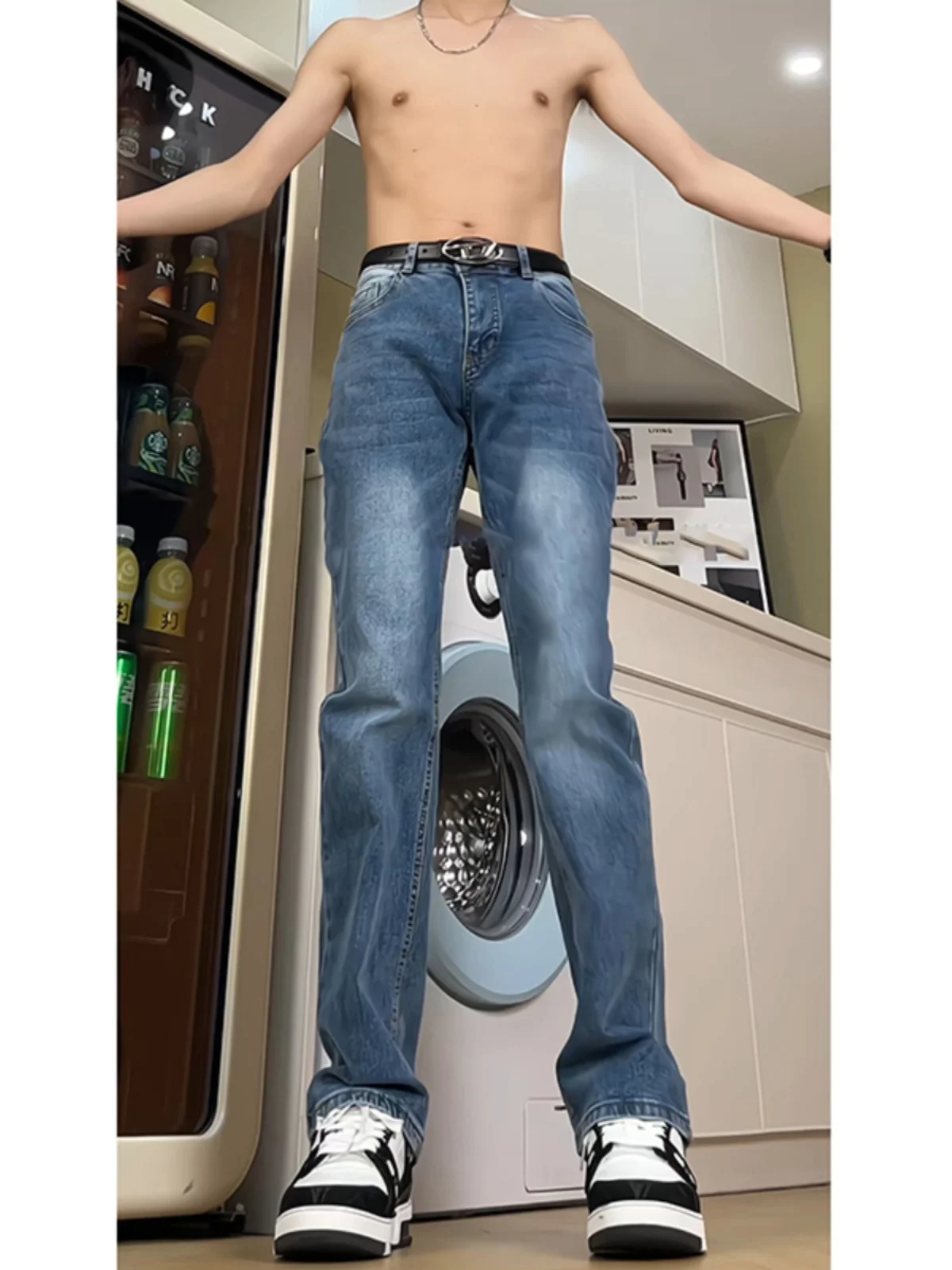 Light Blue High Waist Men's Straight Leg Jeans CleanFit American High Street Vibe Knife Flared Pants Youth Faion
Light Blue High Waist Men's Straight Leg Jeans CleanFit American High Street Vibe Knife Flared Pants Youth Faion