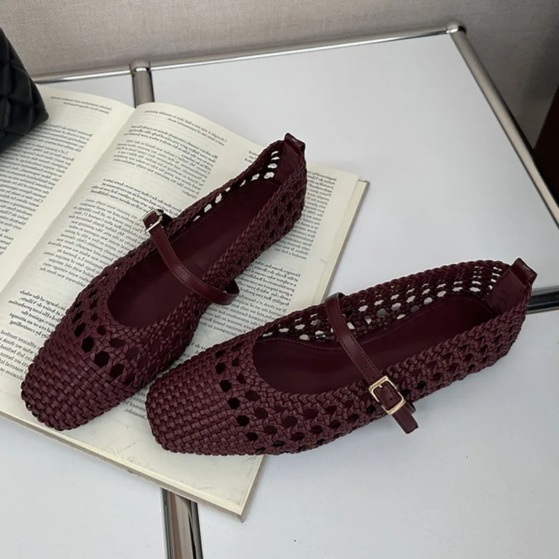 Eilyken Fashion Summer Weave Hollow Out Round Toe Flats Heels Women Sandals Elegant Comfortable Buckle Strap Party Shoes
Eilyken Fashion Summer Weave Hollow Out Round Toe Flats Heels Women Sandals Elegant Comfortable Buckle Strap Party Shoes