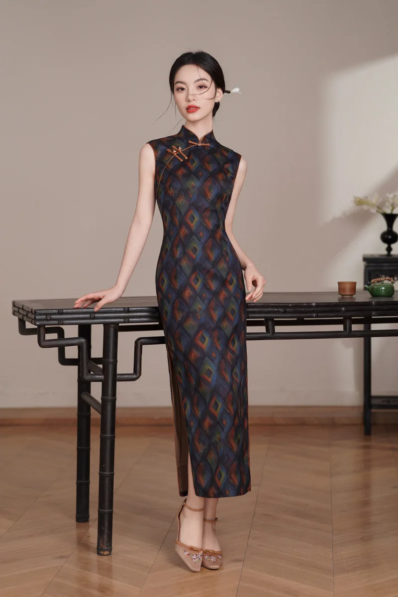 Sexy Sleeveless Vintage Cheongsam Dresses Chinese Style Dress For Women Summer Long Qipao
Sexy Sleeveless Vintage Cheongsam Dresses Chinese Style Dress For Women Summer Long Qipao