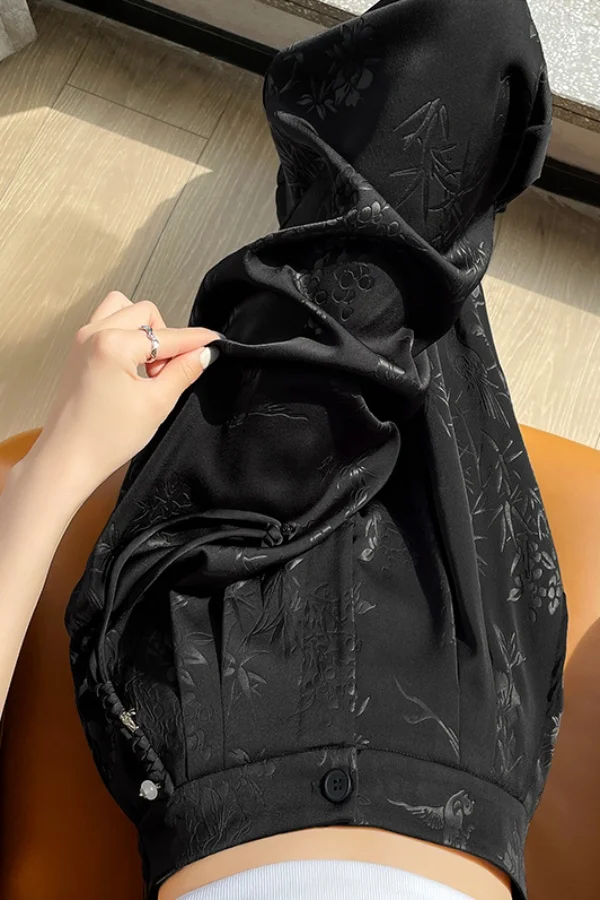 New Chinese Style Female Wide Leg Satin Pants for Women Elegant Solid Office Lady Women's Jacquard Casual Loose Pants C289
New Chinese Style Female Wide Leg Satin Pants for Women Elegant Solid Office Lady Women's Jacquard Casual Loose Pants C289