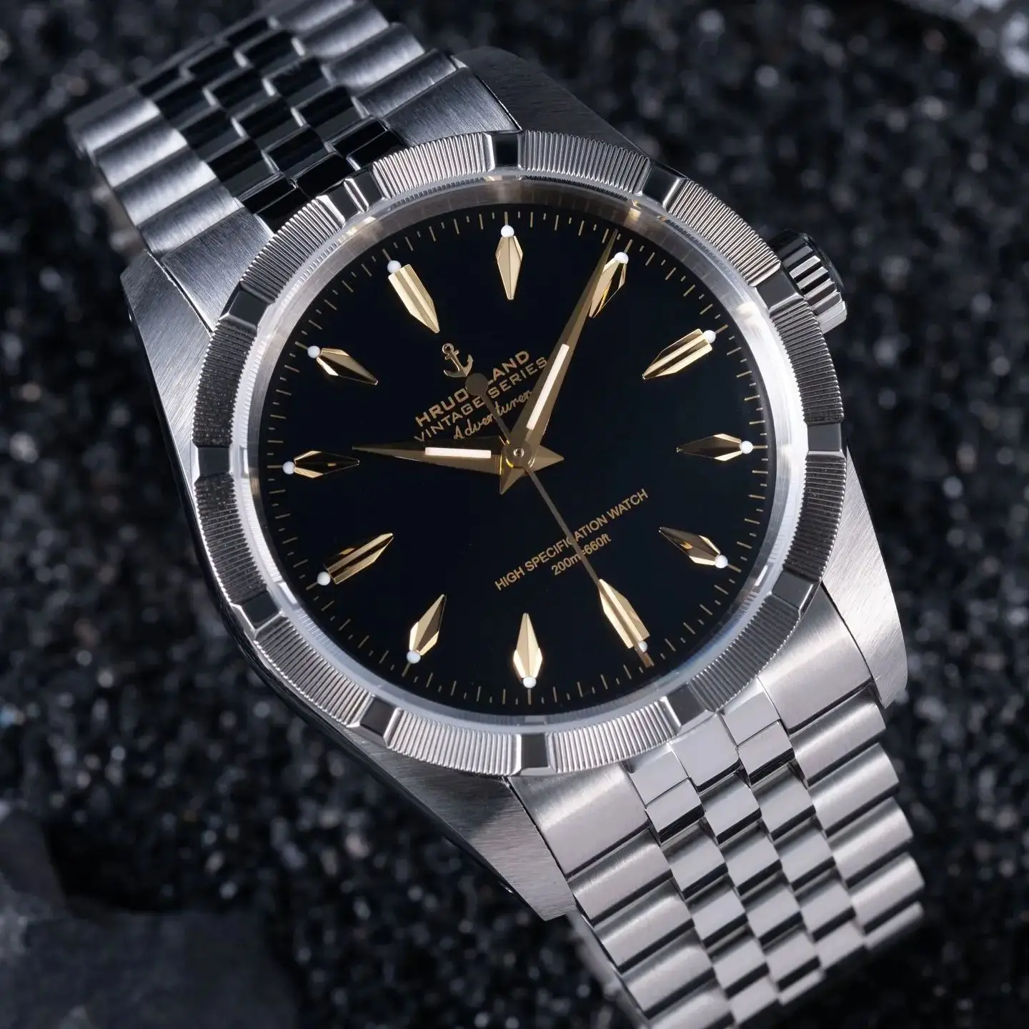 Автоматические часы Hruodland 2026, 36 мм, механические, водонепроницаемые до 200 м, с люминесцентным покрытием BGW-9, сапфировым стеклом и механизмом PT5000
Автоматические часы Hruodland 2026, 36 мм, механические, водонепроницаемые до 200 м, с люминесцентным покрытием BGW-9, сапфировым стеклом и механизмом PT5000