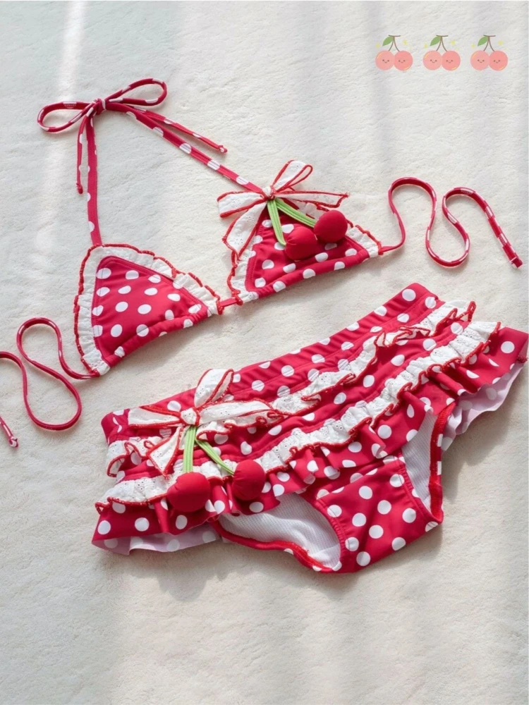 Korea Cute Tiny Bikini for Petite Girls Ins-style Red Sexy Cherry Summer Waterpark Bikini Set Kawaiii Swimwears Clothes 2026 New
Korea Cute Tiny Bikini for Petite Girls Ins-style Red Sexy Cherry Summer Waterpark Bikini Set Kawaiii Swimwears Clothes 2026 New