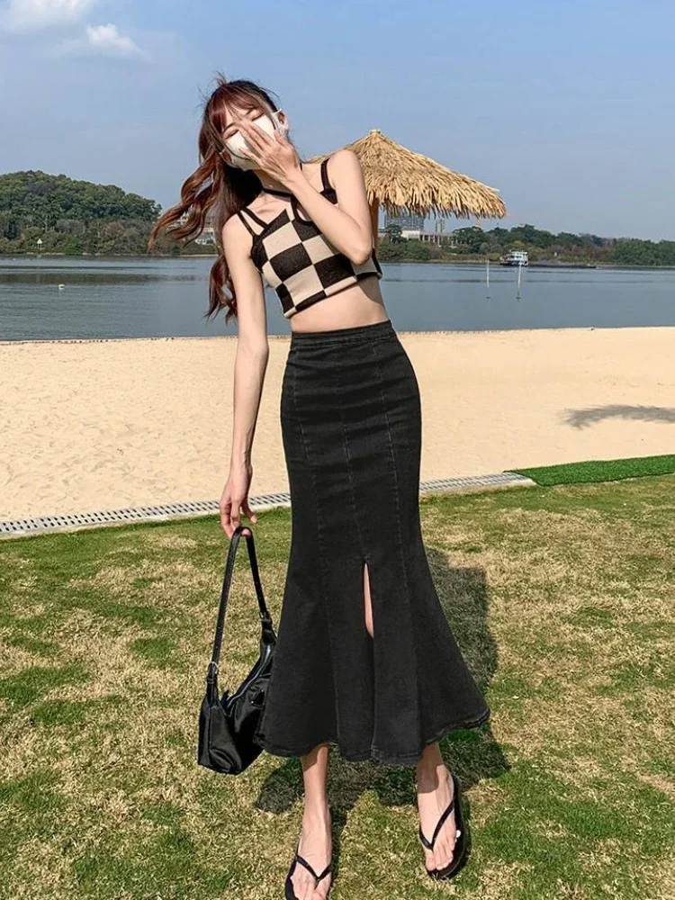 New In High Waist Tight Female Jeans Skirts Premium Clothing Trend 2025 Sales Vintage A Line Korean Fashion Women's Denim Skirt
New In High Waist Tight Female Jeans Skirts Premium Clothing Trend 2025 Sales Vintage A Line Korean Fashion Women's Denim Skirt
