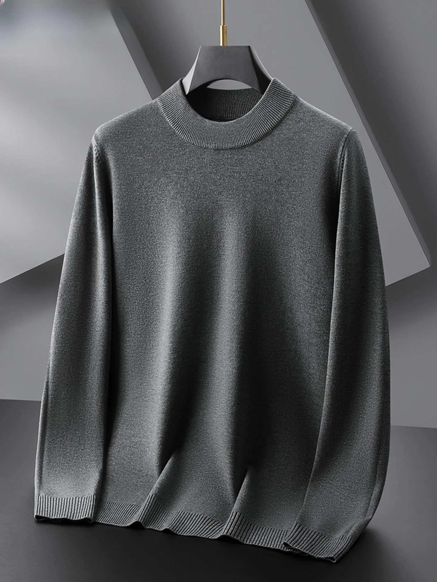 Мужской шерстяной свитер свободного кроя с высоким воротником, повседневный, осенне-зимний, больших размеров, комфортный, мягкий, однотонный, базовый
Мужской шерстяной свитер свободного кроя с высоким воротником, повседневный, осенне-зимний, больших размеров, комфортный, мягкий, однотонный, базовый