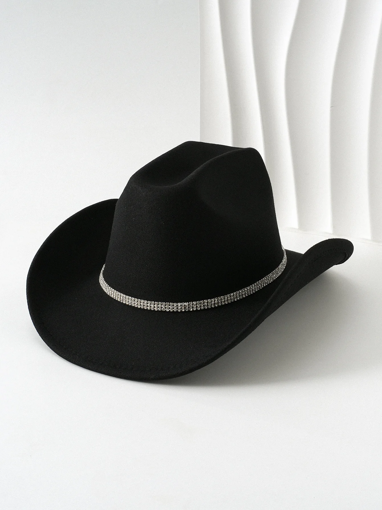 Disco Beach Cowboy Hat Rhinestone Woman for Cowgirl Costume, Cowboy Party Hats, Rave Festival Accessories
Disco Beach Cowboy Hat Rhinestone Woman for Cowgirl Costume, Cowboy Party Hats, Rave Festival Accessories