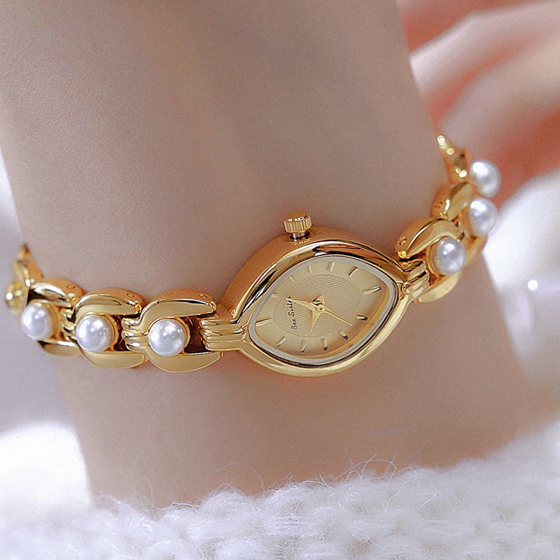 Women Bracelet Watches 2025 Top Brand Luxury Gold Female Clock For Ladies Quartz Wrist Watches Unique Design Fashion Elegant
Women Bracelet Watches 2025 Top Brand Luxury Gold Female Clock For Ladies Quartz Wrist Watches Unique Design Fashion Elegant