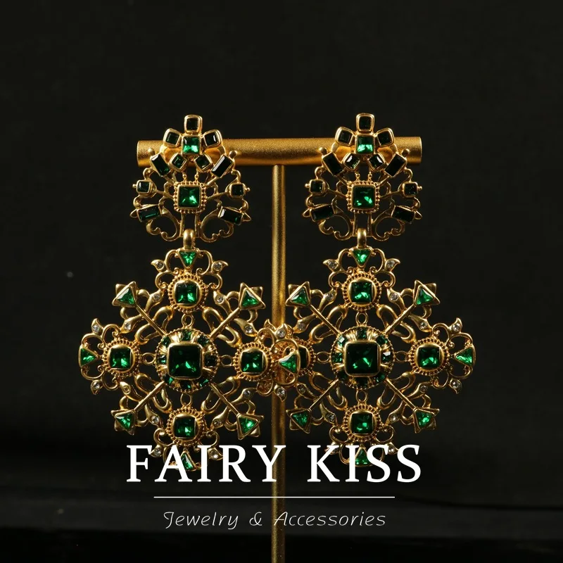 Timeless Wonder Fancy Zircon Cutout Geo Brooch Pins for Women Designer Jewelry Runway Top Bride Gift Trendy Cute Mix Set
Timeless Wonder Fancy Zircon Cutout Geo Brooch Pins for Women Designer Jewelry Runway Top Bride Gift Trendy Cute Mix Set