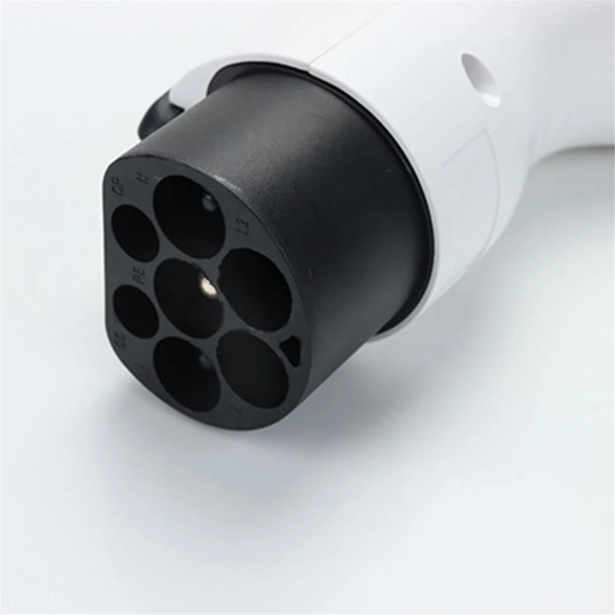 B17A--For Tesla 2024 Electric Car Accessories 3 Phase EV Charger for Tesla to GBT Adapter EV Adapter for
B17A--For Tesla 2024 Electric Car Accessories 3 Phase EV Charger for Tesla to GBT Adapter EV Adapter for