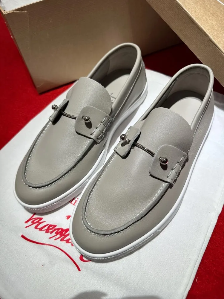 2026 Summer New Style Men's Casual Loafers Soft Lightweight Top Layer Cowhide Red Bottom Comfortable Breathable Slip-On Shoes
2026 Summer New Style Men's Casual Loafers Soft Lightweight Top Layer Cowhide Red Bottom Comfortable Breathable Slip-On Shoes